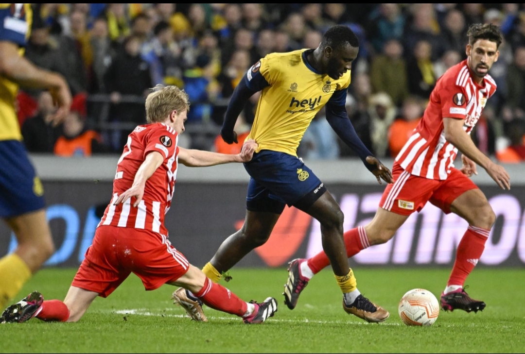 圣吉罗斯联合：欧冠“黑马”的逆袭与坚守